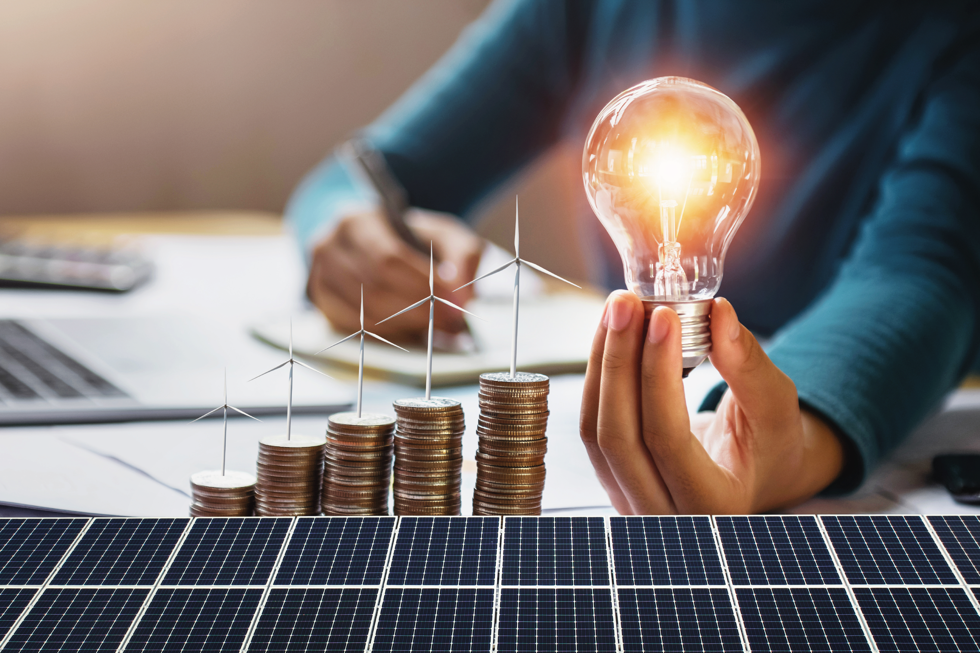 Plan de 1.670 millones para inversiones en autoconsumo, baterías, climatización renovable y rehabilitación energética